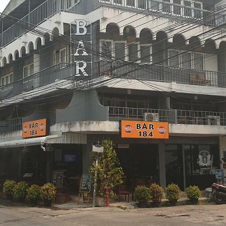 צ'יאנג ריי Bar 184 Party Hostel (Adults Only) מראה חיצוני תמונה
