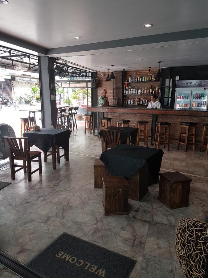 צ'יאנג ריי Bar 184 Party Hostel (Adults Only) מראה חיצוני תמונה