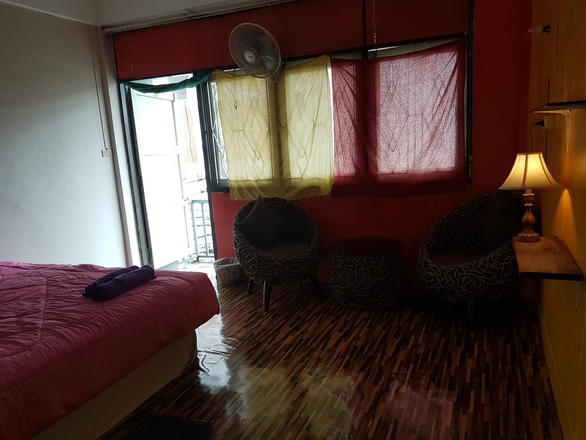 צ'יאנג ריי Bar 184 Party Hostel (Adults Only) מראה חיצוני תמונה