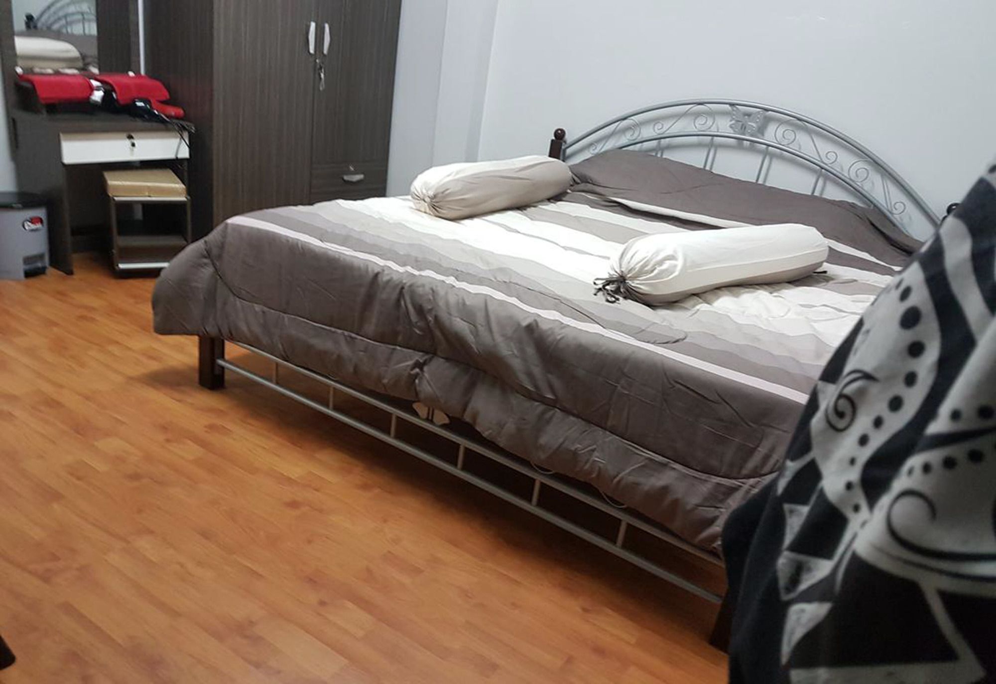צ'יאנג ריי Bar 184 Party Hostel (Adults Only) מראה חיצוני תמונה